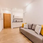 IV House